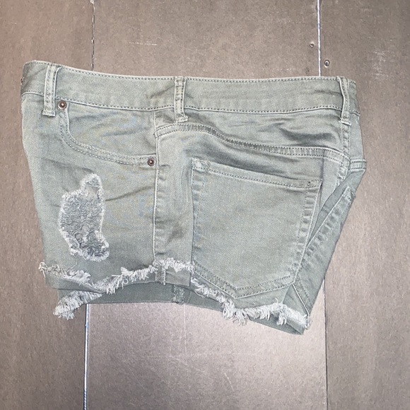 Forever 21 Size 27 Washout Jade High Waist Button Up Denim Jean Shorts - Picture 6 of 13
